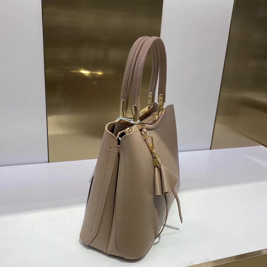 Luxury Leather Bags Luxury Leather Bags